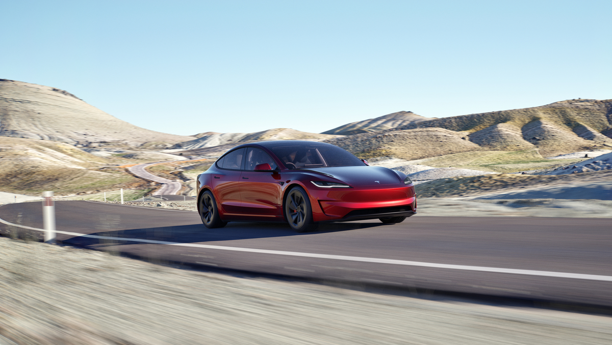Tesla Model 3 Performance：电动轿车推出全新运动版